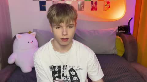 Arthur online show from 04-21-26, 08:34