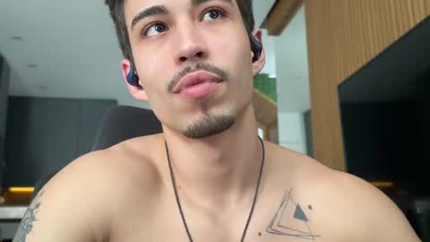 mettew22cm online show from 04-08-26, 11:54