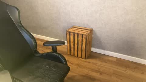 Snapshot of metu21 chatting on 02-26-25, 02:37 metu21 online show from 02-26-25, 02:37