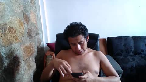 Snapshot of mexatre chatting on 10-26-25, 06:03 mexatre online show from 10-26-25, 06:03