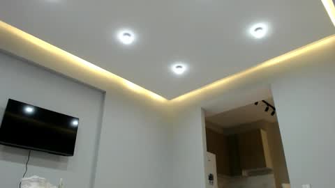 Mey  Kylie online show from 03-09-25, 10:19