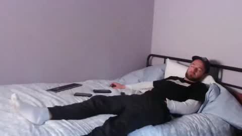 Snapshot of mfdoom6stax chatting on 02-25-26, 12:26 LockedOutNaked online show from 02-25-26, 12:26