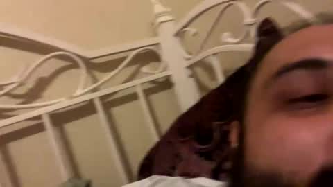 Snapshot of mgjg0812 chatting on 10-28-25, 01:58 mgjg0812 online show from 10-28-25, 01:58