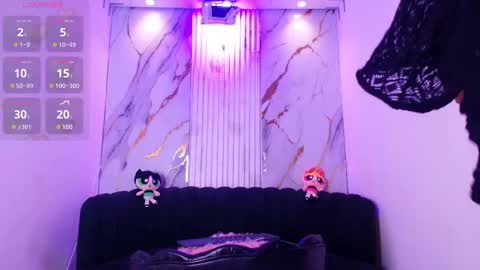 Snapshot of mhia_kate chatting on 02-26-26, 12:15 Mhia Kate online show from 02-26-26, 12:15