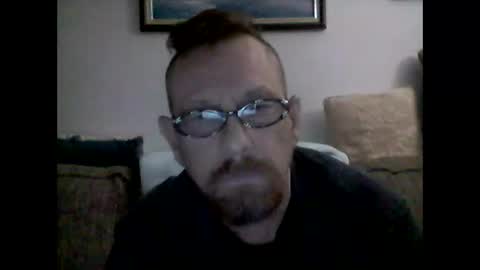 Snapshot of mhitch924 chatting on 06-01-26, 01:51 mhitch924 online show from 06-01-26, 01:51
