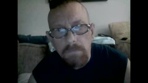 Snapshot of mhitch924 chatting on 06-06-26, 10:14 mhitch924 online show from 06-06-26, 10:14