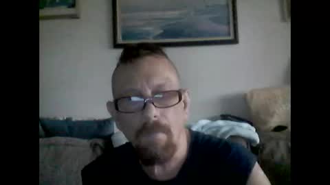Snapshot of mhitch924 chatting on 06-07-26, 01:15 mhitch924 online show from 06-07-26, 01:15