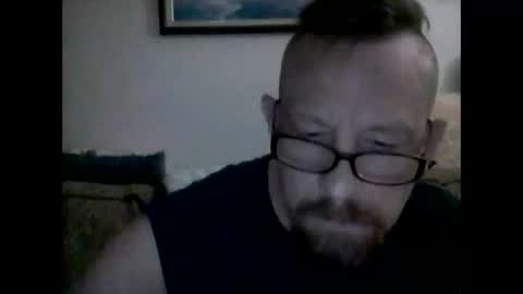Snapshot of mhitch924 chatting on 06-08-26, 01:20 mhitch924 online show from 06-08-26, 01:20