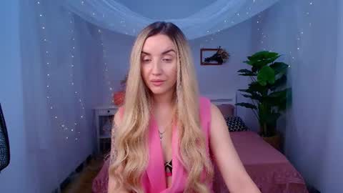 Snapshot of mi1a_ chatting on 08-06-26, 03:19 mi1a_ online show from 08-06-26, 03:19