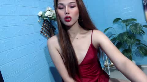 Snapshot of mi_akai chatting on 07-09-26, 02:15 Cretchie For You online show from 07-09-26, 02:15