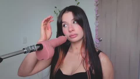 Mia adams  online show from 10-26-25, 09:10