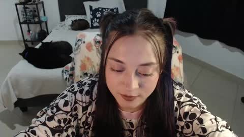 mia online show from 12-16-24, 02:25