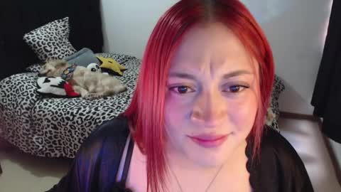 Snapshot of mia_adams_red chatting on 05-05-26, 09:56 mia online show from 05-05-26, 09:56