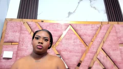 Snapshot of mia_alvares chatting on 06-07-26, 11:47 Mia online show from 06-07-26, 11:47