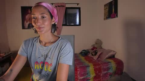 Mia Sandoval online show from 03-01-26, 05:26