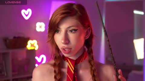 Snapshot of mia_daddysgirl_ chatting on 07-07-26, 08:07 Hi I am Mia online show from 07-07-26, 08:07