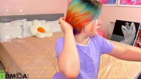 Mia online show from 12-18-25, 02:39