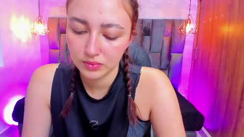 mia_ferrer18 online show from 06-30-26, 01:23
