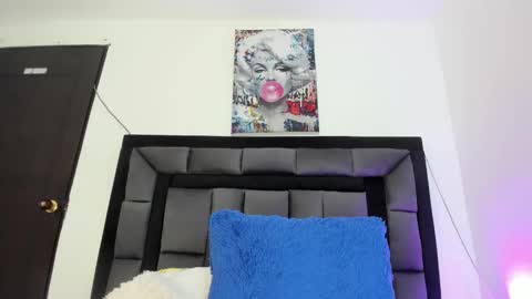 mia fox online show from 02-23-26, 12:24