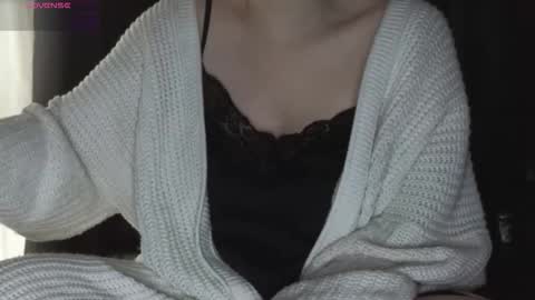 Golden ones online show from 02-09-26, 03:27