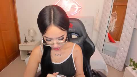    online show from 02-06-25, 12:37