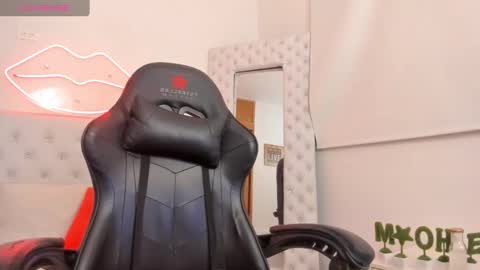    online show from 02-10-25, 03:42