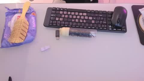    online show from 10-16-25, 12:06