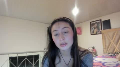mia kaneee online show from 10-23-25, 12:54