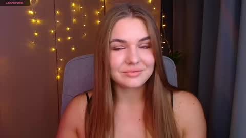 mia_lemm online show from 09-09-25, 10:26