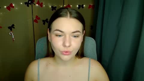 mia_lemm online show from 12-21-25, 06:20