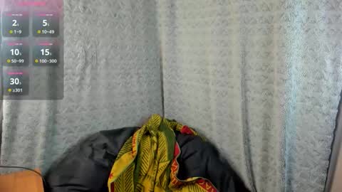 mia_lores online show from 03-25-26, 09:04