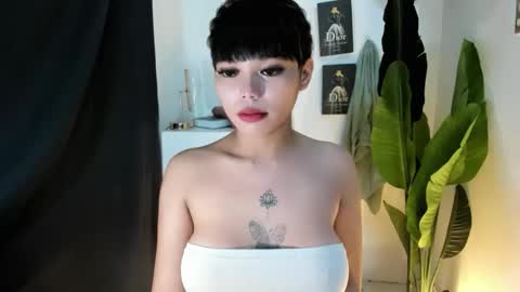 M I A online show from 05-16-26, 05:45