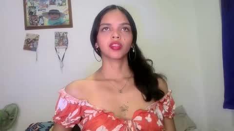 mia lucy 21 online show from 12-05-25, 08:27