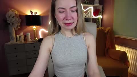 Snapshot of mia_luxx92 chatting on 01-04-25, 07:24 Mia online show from 01-04-25, 07:24