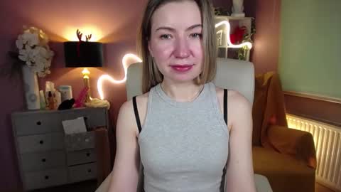Snapshot of mia_luxx92 chatting on 01-10-25, 11:11 Mia online show from 01-10-25, 11:11