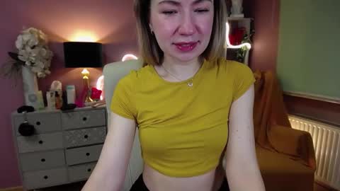 Snapshot of mia_luxx92 chatting on 01-17-25, 08:02 Mia online show from 01-17-25, 08:02