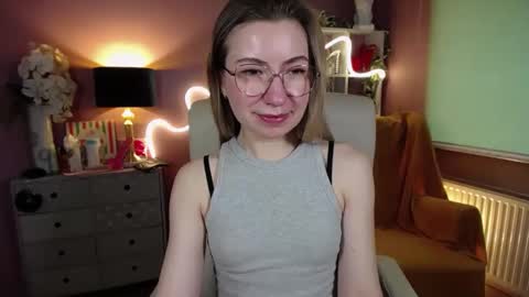 Snapshot of mia_luxx92 chatting on 01-19-25, 10:50 Mia online show from 01-19-25, 10:50