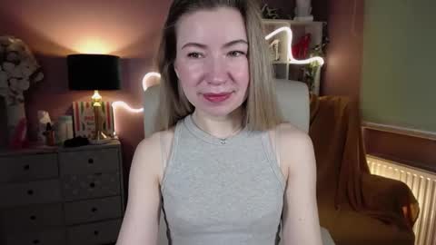 Snapshot of mia_luxx92 chatting on 02-03-25, 07:18 Mia online show from 02-03-25, 07:18