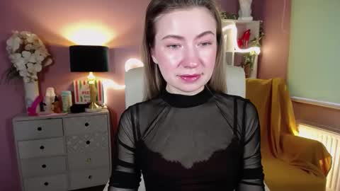 Snapshot of mia_luxx92 chatting on 02-08-25, 07:37 Mia online show from 02-08-25, 07:37