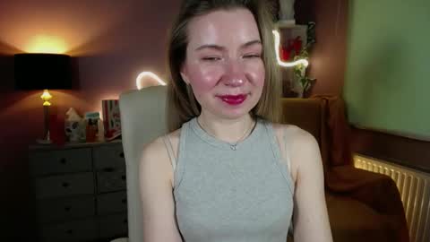 Snapshot of mia_luxx92 chatting on 03-07-25, 10:45 Mia online show from 03-07-25, 10:45