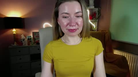 Snapshot of mia_luxx92 chatting on 03-09-25, 02:32 Mia online show from 03-09-25, 02:32