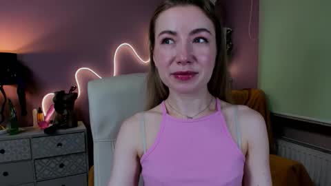 Snapshot of mia_luxx92 chatting on 09-11-25, 06:35 Mia online show from 09-11-25, 06:35