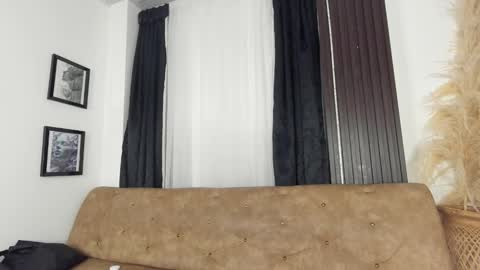 MiaMiller online show from 02-02-26, 07:34