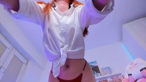 Mia online show from 03-22-26, 02:26