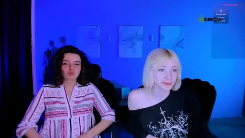 mia_mooon_ online show from 05-08-26, 08:41