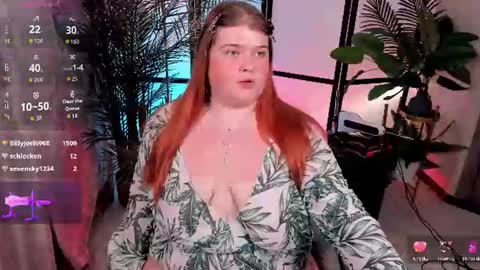 Snapshot of mia_of_your_dreams chatting on 07-28-26, 07:39 Sweet Mia online show from 07-28-26, 07:39