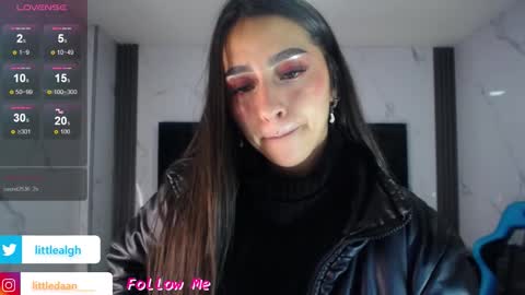 Snapshot of mia_ponce_a chatting on 11-14-25, 01:59 MIA online show from 11-14-25, 01:59