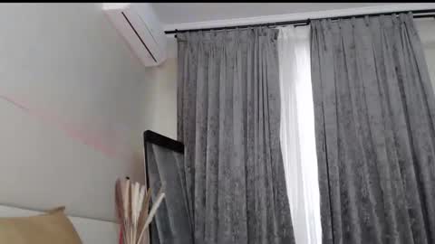 Mia Rie online show from 04-01-26, 03:29