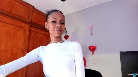 Snapshot of mia_rissi chatting on 02-22-25, 02:41 Mia online show from 02-22-25, 02:41