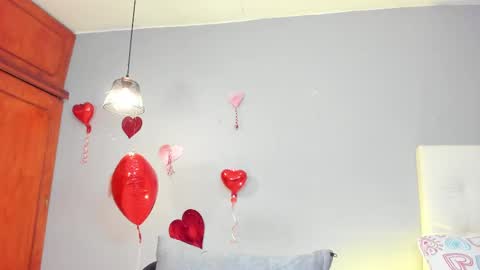 Snapshot of mia_rissi chatting on 03-01-25, 04:22 Mia online show from 03-01-25, 04:22